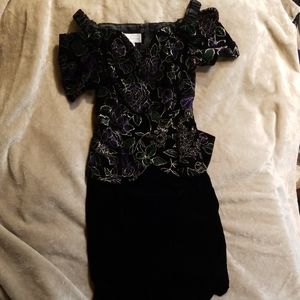 Scott McClintock Vintage Velvet Floral Dress (4)